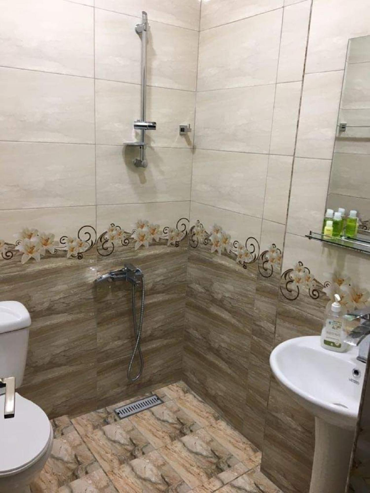 Aygestan Apartments Erevan Esterno foto